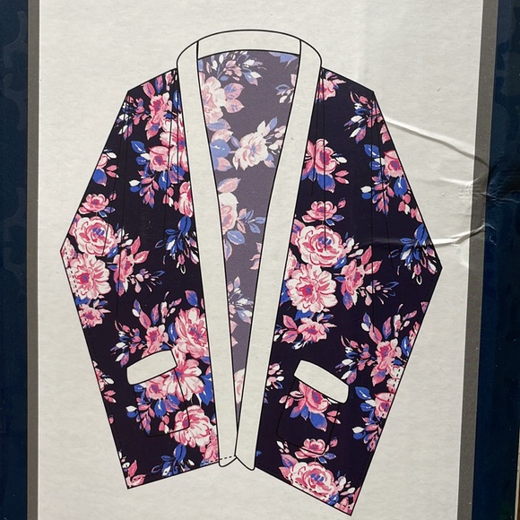 Cozy Plush Wrap Robe Throw One Size 50” x 70 (127 x x178cm) New with Tag - Picture 3 of 3